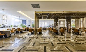LIVE CONTINENT HOTEL