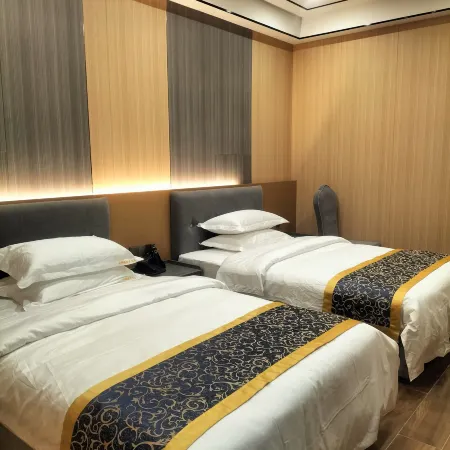 Nanbu Minghu Hotel (First Branch)