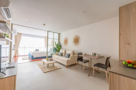 Homa Si Racha Отели в г. Si Racha