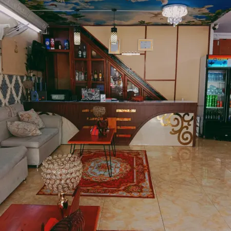 Unique Hotel