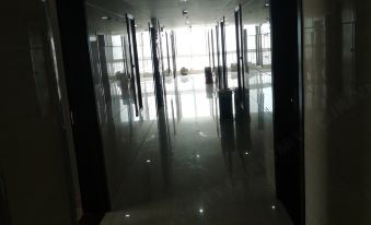 Yancheng Ever Bright City Holiday Hotel