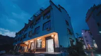 linshuiju Hotels in 