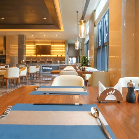 Lakeside Hanwen Hotel