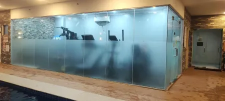 Sean Pad's at Sun Vida Tower Across SM City Cebu Отели рядом с достопримечательностью «Naukban Blue Lagoon»