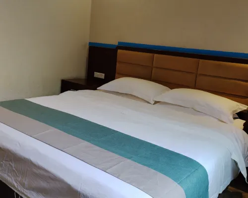 Yingcheng Hotel Hotels in Yingjing