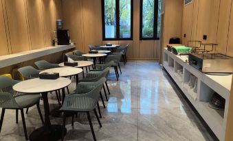 Kaibin Hotel@University of Electronic Science and Technology of China，Jianshe Road