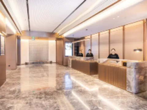 Atour Hotel Xinxiang East Station Pingyuan Road Hoteles en Xinxiang