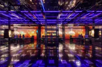SPACE  DESIGN  HOTEL Các khách sạn ở Đại Liên