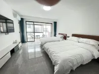 新昌雨露民宿（十九峯景區店） 鄰近矽化木地質遺跡的酒店