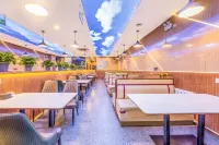 Beijing Jinji Hotel (Guomao Sihui Subway Station) - Pysäköinti