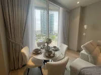 Dubai Marina Walk Gem Modern Apt with Pool & Gym access, Steps to Beach & Metro - 1-Sterne