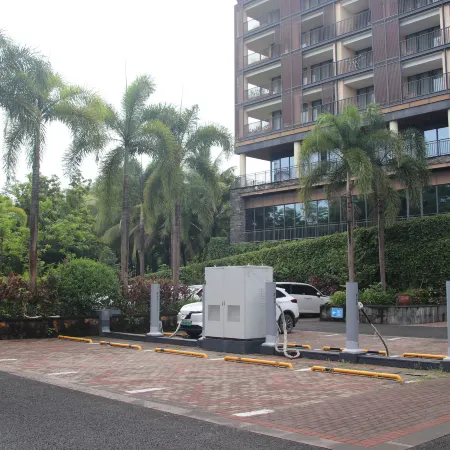 Days Hotel Hainan Baoting