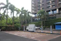 Days Hotel Hainan Baoting - parking