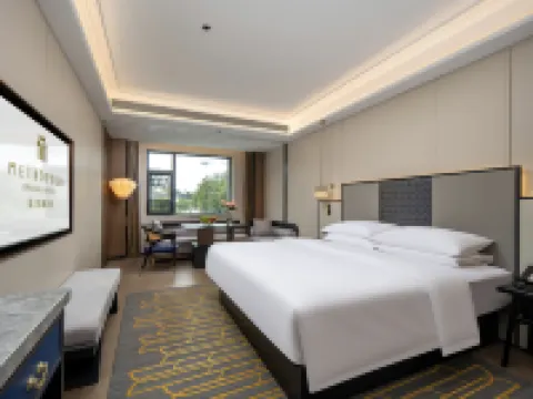 Jinjiang Metropolo Hotel (Motuo Lianhua Park) Hotels in Motuo