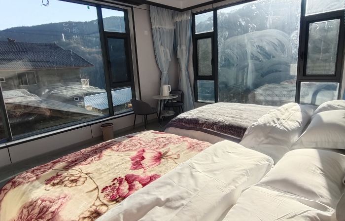 Fushan Light Luxury Homestay