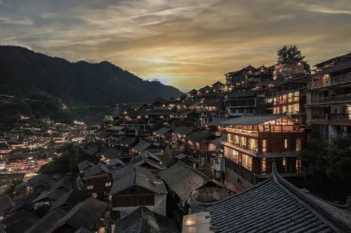 Jie Lu · Lane to Hidden Luxury Hotel (Xijiang Qianhu Miao Village Dongyin Viewing Platform)