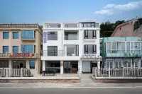 Floral Hotel·Dongtou Banxia villa (Wenzhou Jiucai Ao Beach Branch) Hotell i Dongtou