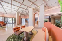 Orange Hotel (Xining Haihu New District Wanda Plaza)