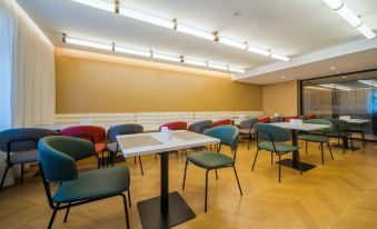 Magnotel Hotel (Baotou Wanda Plaza Zhengxiang International)