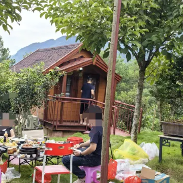 Pohao Tourism Wharf Wooden House Homestay