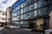 Chongqing PuYue Hotel (Jiangbei Airport) - parking