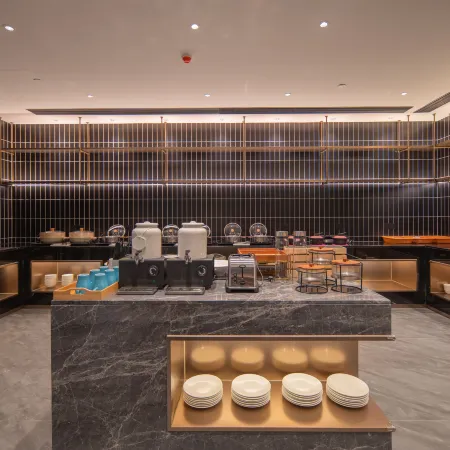 Molim Hotel (Shimen Commercial Pedestrian Street Branch)
