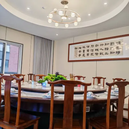 Shanwaishan Self-Service Hotel (Qishan Pingtian Lake Scenic Area)
