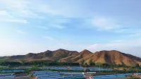 Chifeng Geer Hotel - Mountain view
