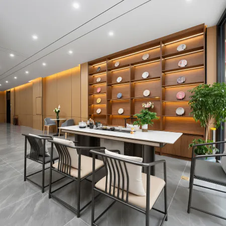 Mile Meiji Hotel