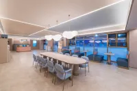 HanTing Hotel (Nanjing Sun Yat-sen's Mausoleum Maqun Subway Station) - 2 stjerner