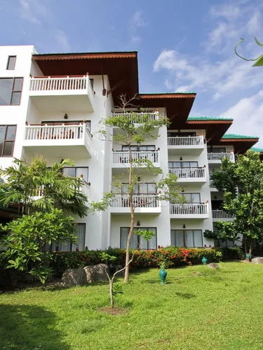 รูปภาพของบ้านกะรนบุรี รีสอร์ท