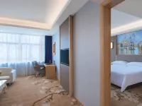 Vienna International Hotel (Poyang Wetland Park) Hotels in Poyang