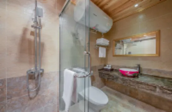 ZANG WANG CUAN QI Resort Hotel (Huanglong Jiuzhai High-Speed Railway Station)