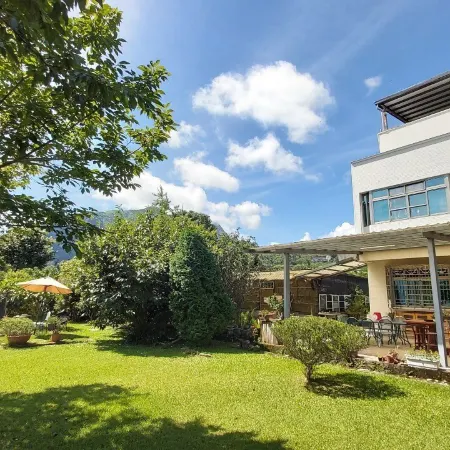 Pusu Tingyuan Hostel Отели рядом с достопримечательностью «Парк Sun Link Sea»