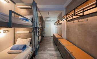 Bedbox Hostel