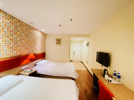 Homeinn Hotel (Chengdu Taikoo Li Chunxi Road Center)