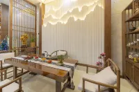 Superior Hotel (Shexian Ancient City) Hotels in She County