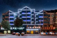 Chuangejia Yuerongzhuang Hotel (Yongkang East Bus Station Exhibition Center)