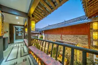 Weaving Sunshine Vacation | Designer Ancient City View Garden Hotel (the Old Town of Lijiang) - Jacuzzi