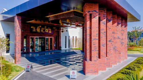 Elan Hotel - parking
