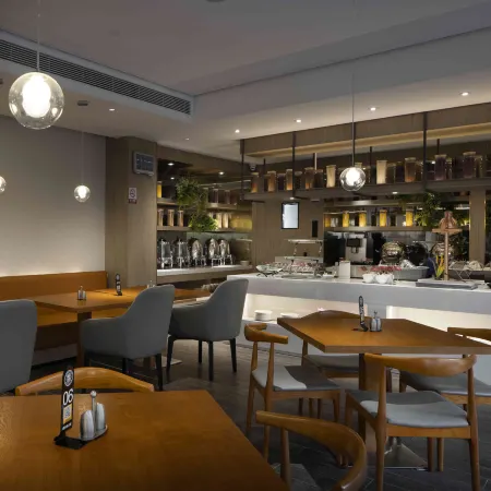 Paco Hotel (Huazhou Shifu Square)