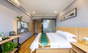 Mercure Hotel (Lanzhou West Railway Station Zhongtianjian Plaza)