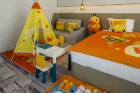 Crowne Plaza DALIAN XINGHAI by IHG