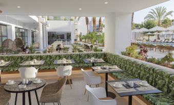 HM Ayron Park - Adults Only