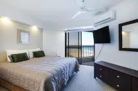 The Breakers Hotels in Surfers Paradise