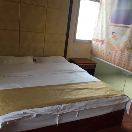 Shicheng Xinyuan Business Hotel
