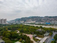 Lemon Collection Hotel (Lanzhou Yellow River Mother Sculpture Small West Lake Subway Station Branch) Hotels near Statue of Mother Yellow River