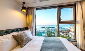 Jeju Marevo Beach Hotel