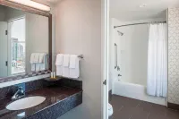 Courtyard by Marriott San Diego Downtown