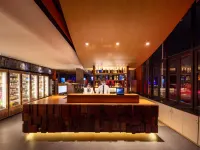 Four seasons aesthetic Hotel
